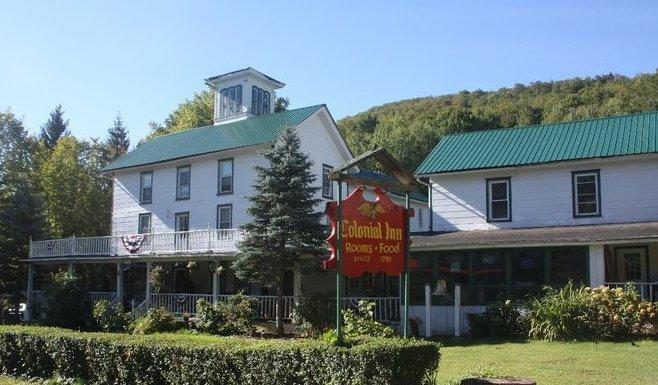 Colonial Inn Pine Hill Exterior foto